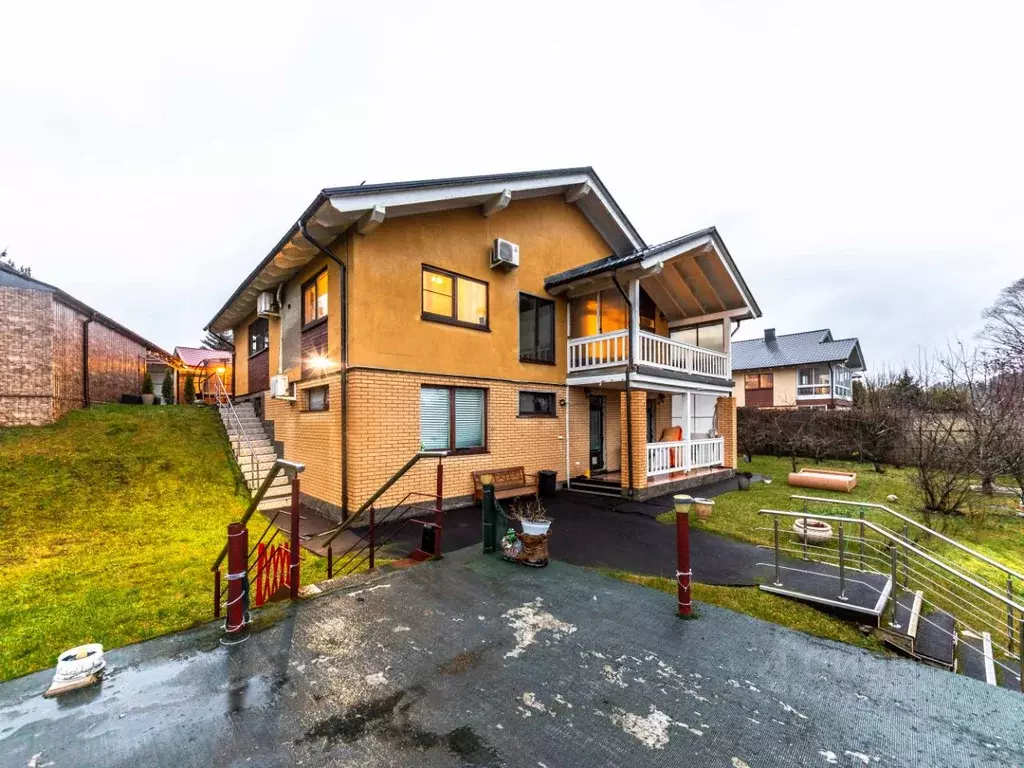 Дом в Ленинградская область, Всеволожский район, Бугровское городское ... - Фото 2