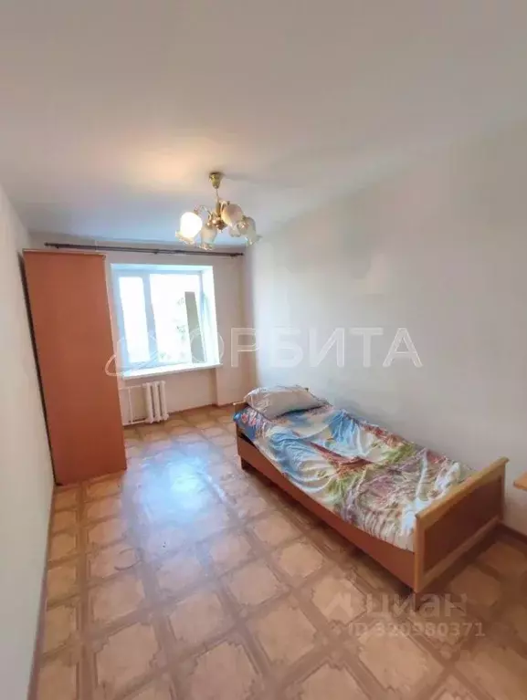 3-к кв. Тюменская область, Тюмень ул. Мориса Тореза, 2 (60.0 м) - Фото 1