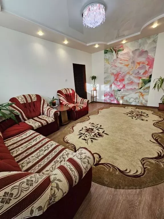 4-к кв. Саха (Якутия), Нерюнгри ул. Строителей, 3 (82.8 м) - Фото 1