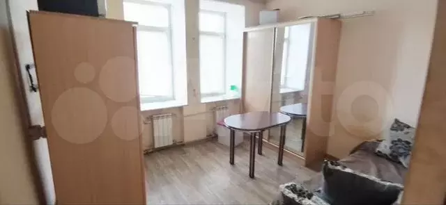 Комната 17,7 м в 4-к., 2/5 эт. - Фото 0