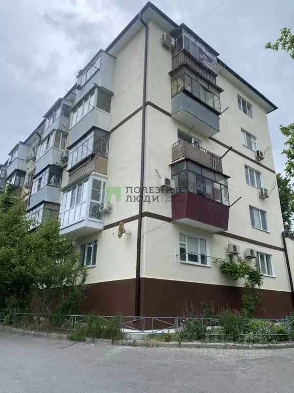 2-к кв. Краснодарский край, Новороссийск ул. Серова, 21 (49.0 м) - Фото 0