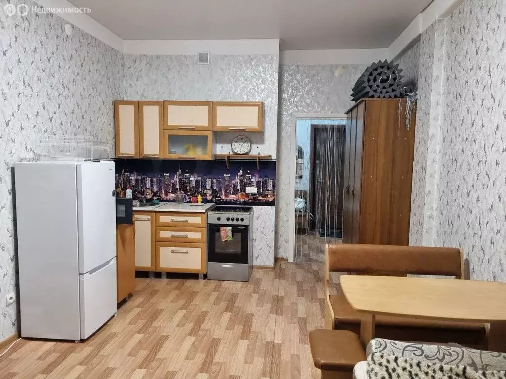 Квартира-студия: Сосновоборск, Солнечная улица, 8 (28 м) - Фото 2