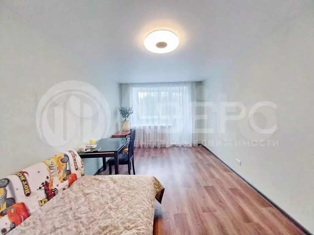 1-к. квартира, 30,5 м, 5/5 эт. - Фото 0