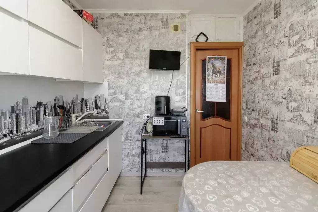 3-к кв. Тюменская область, Тюмень Ткацкий проезд, 5 (68.7 м) - Фото 1