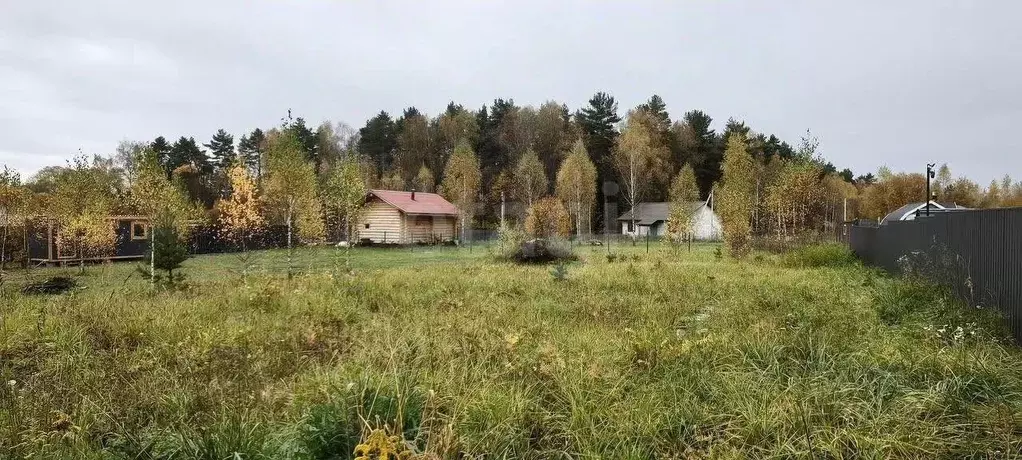 Участок в Московская область, Серпухов городской округ, Лисенки-3 тер. ... - Фото 1
