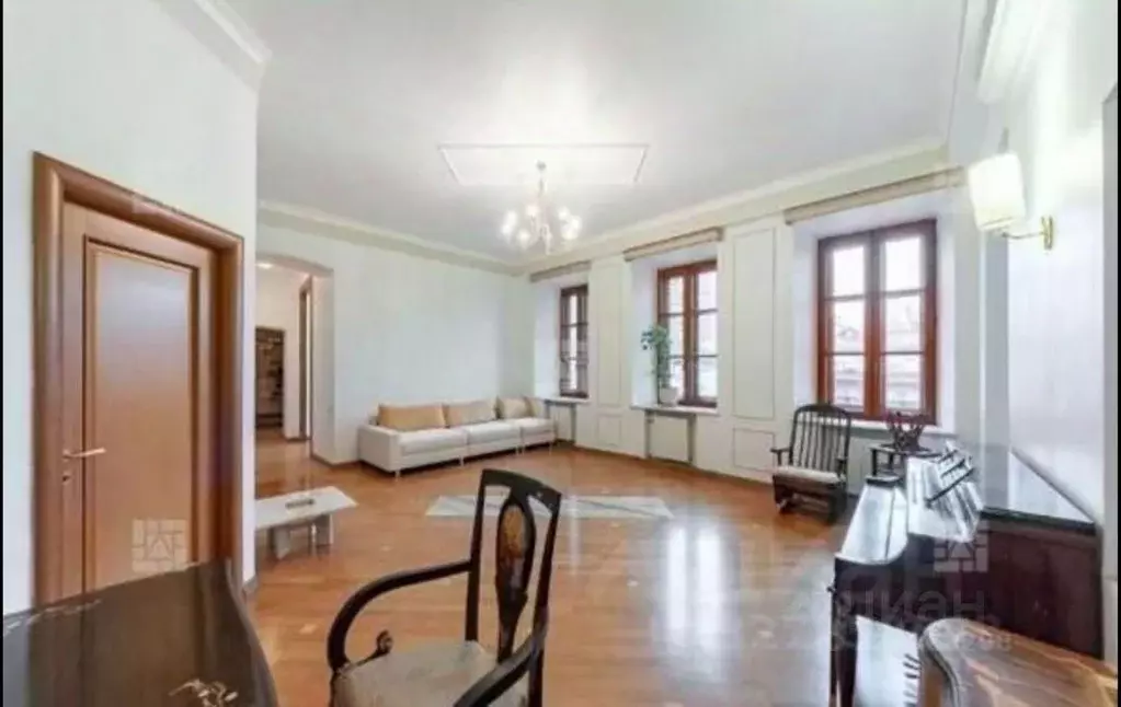 Квартира, 5 и более комнат, 137 м - Фото 1