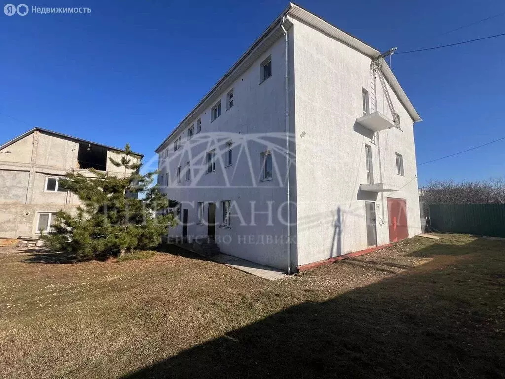 Дом в Севастополь, Ромашковая улица (698 м) - Фото 1