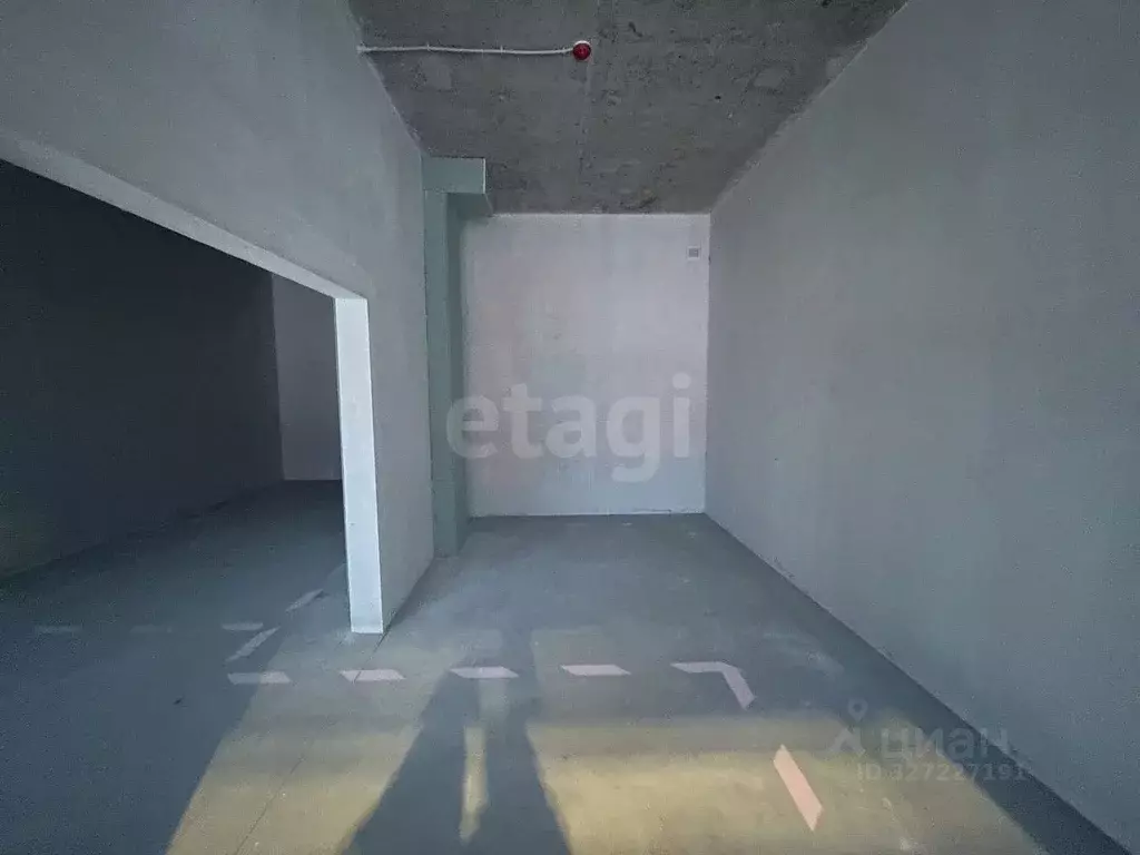 Помещение свободного назначения в Тюменская область, Тюмень ул. ... - Фото 1