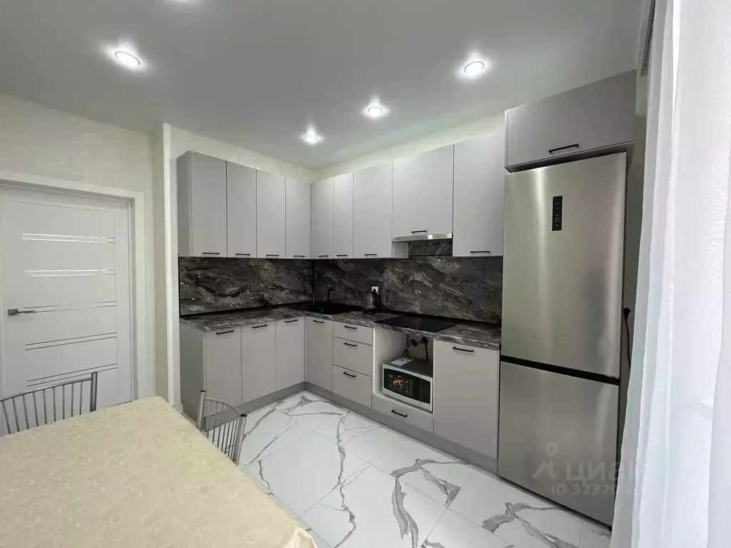 2-к кв. Адыгея, Тахтамукайский район, Старобжегокайское с/пос, Новая ... - Фото 2