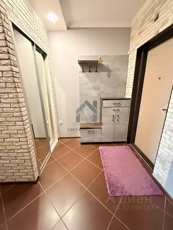 2-к кв. Алтайский край, Барнаул ул. Малахова, 138 (71.3 м) - Фото 2