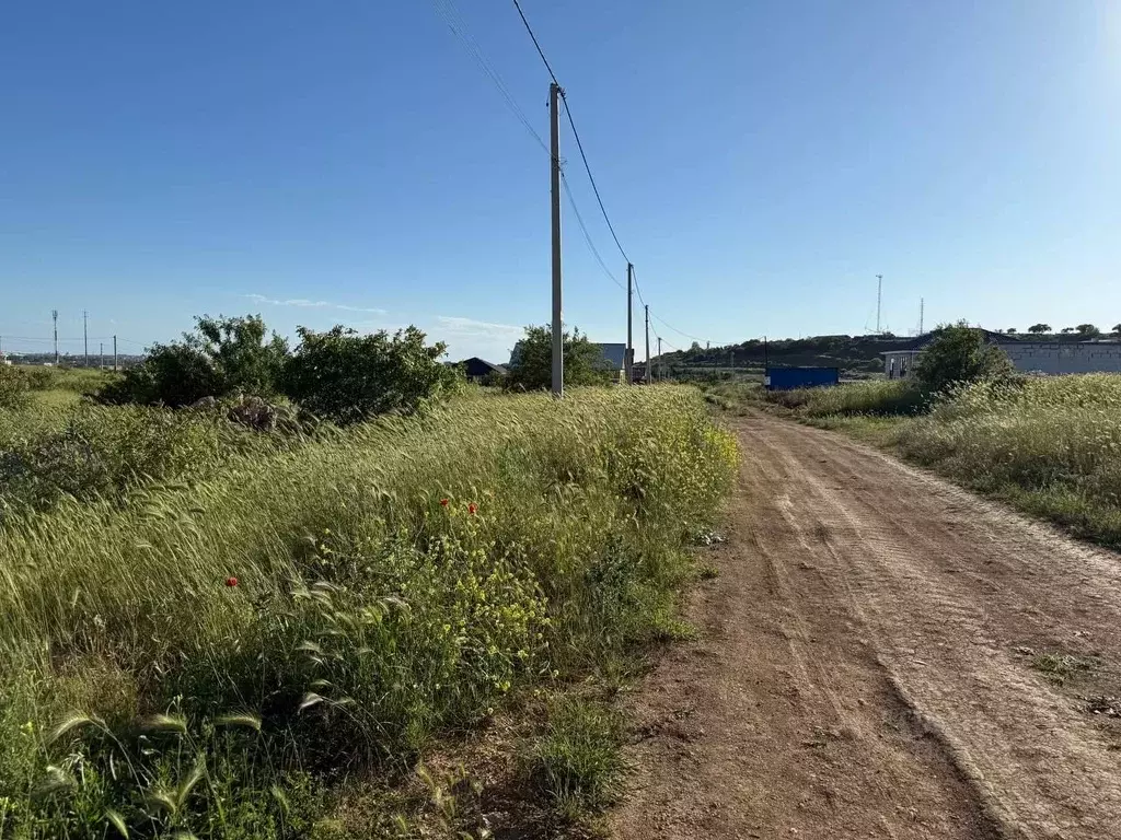 Участок в Севастополь ул. 2-я Линия (5.0 сот.) - Фото 1
