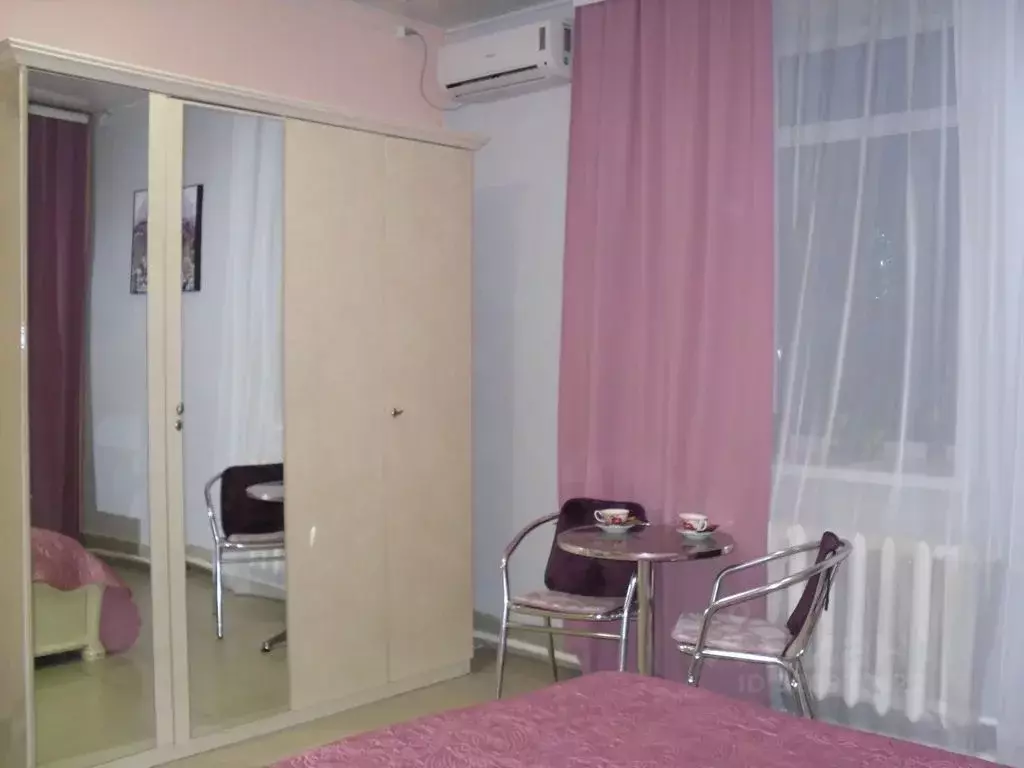 Комната Хабаровский край, Комсомольск-на-Амуре Советская ул., 2/2 - Фото 2