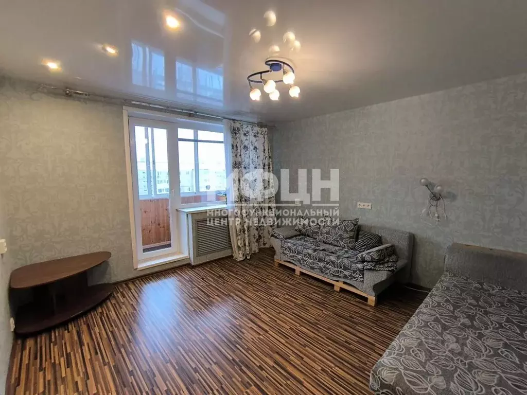 3-к кв. Карелия, Петрозаводск пер. Попова, 4 (65.8 м) - Фото 0