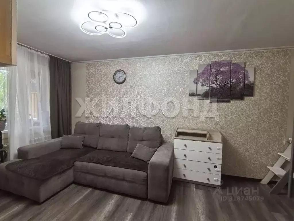 1-к кв. Новосибирская область, Новосибирск Затулинский жилмассив, ул. ... - Фото 0