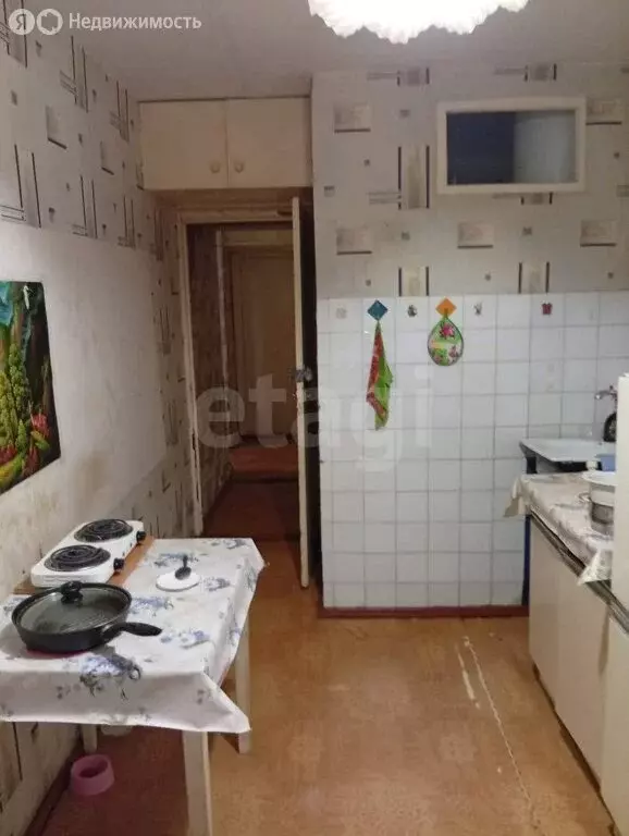 3-комнатная квартира: Устюжна, Спортивная улица, 6 (57.2 м) - Фото 2