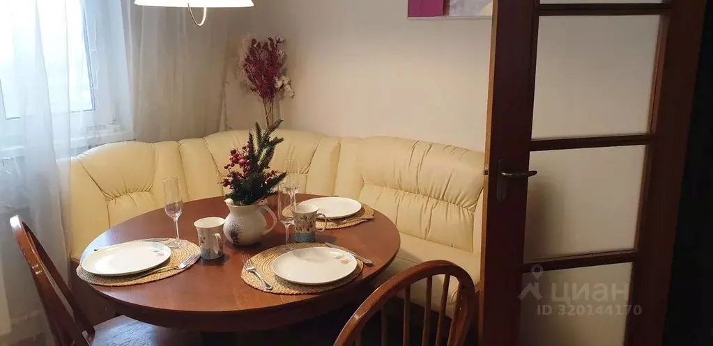 3-к кв. Москва Симферопольский бул., 29К1 (85.0 м) - Фото 0