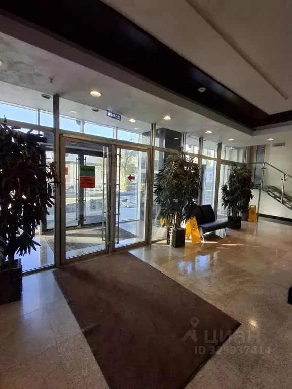 Офис в Свердловская область, Екатеринбург ул. Розы Люксембург, 22 (57 ... - Фото 1