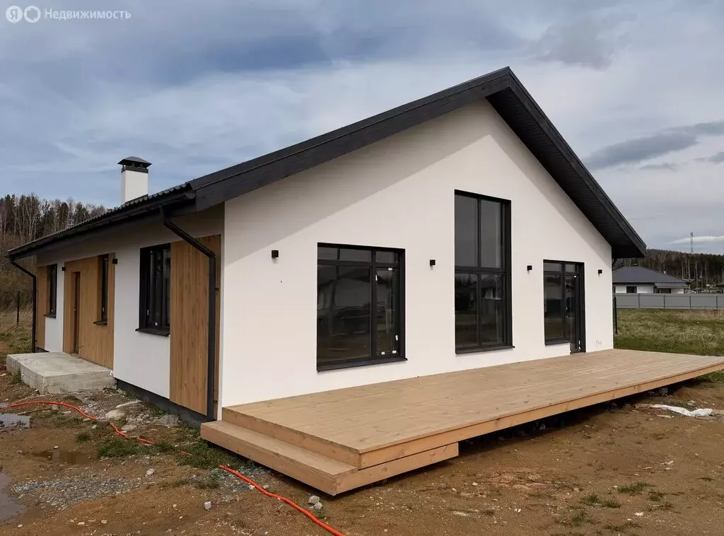 Дом в Свердловская область, Белоярский муниципальный округ, посёлок ... - Фото 2