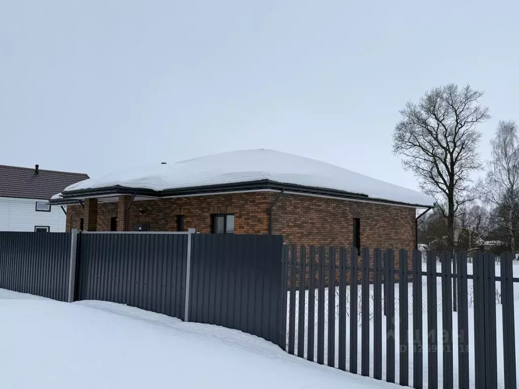 Дом в Калужская область, Боровский муниципальный округ, д. Колодкино, ... - Фото 1