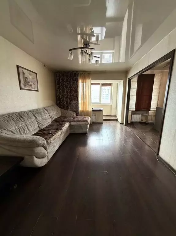 2-к. квартира, 50 м, 9/10 эт. - Фото 1