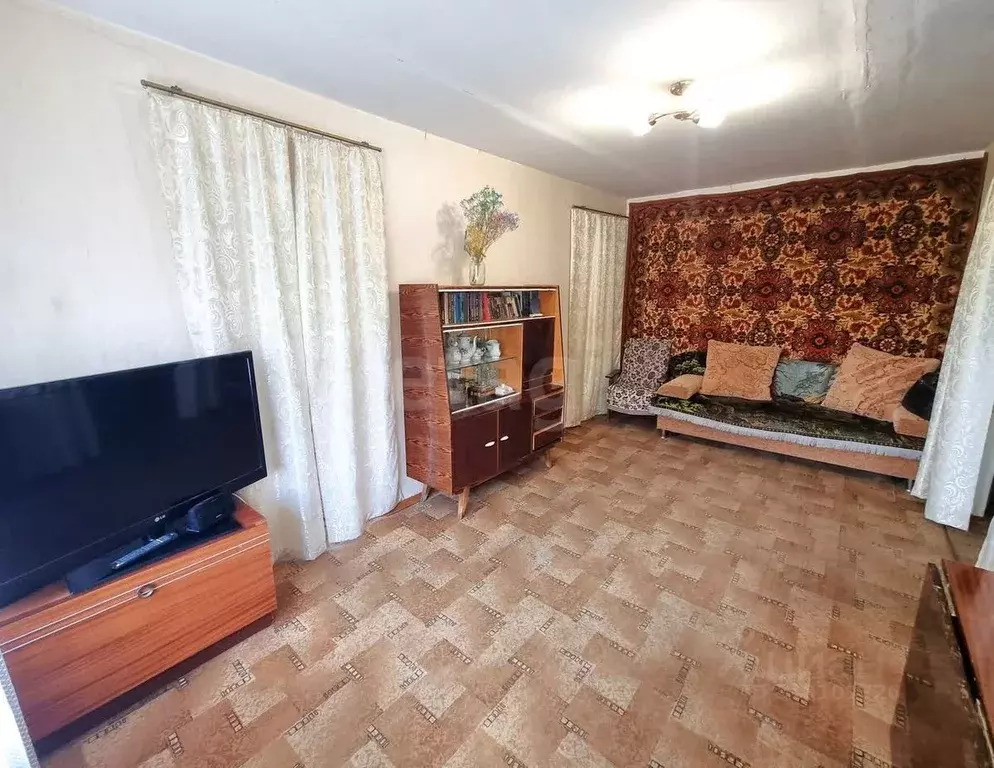 2-к кв. Волгоградская область, Волгоград Созидательская ул., 8 (39.6 ... - Фото 0