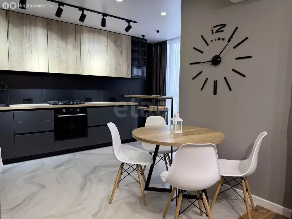 Квартира-студия: Брянск, улица имени О.Н. Строкина, 3 (38 м) - Фото 1