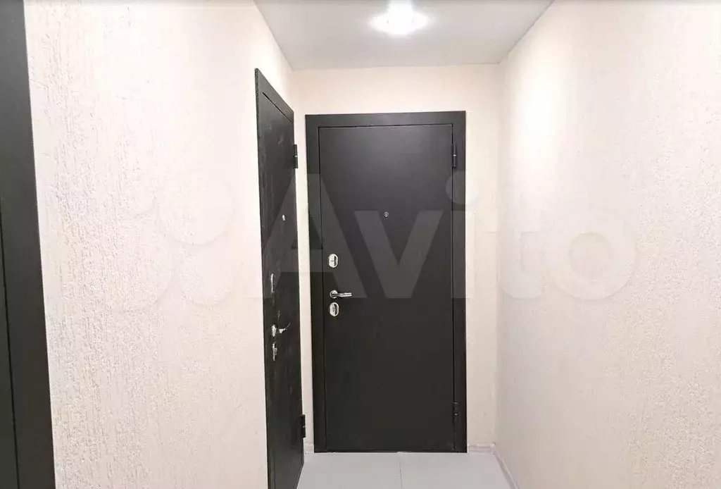 Комната 12 м в 4-к., 1/9 эт. - Фото 0