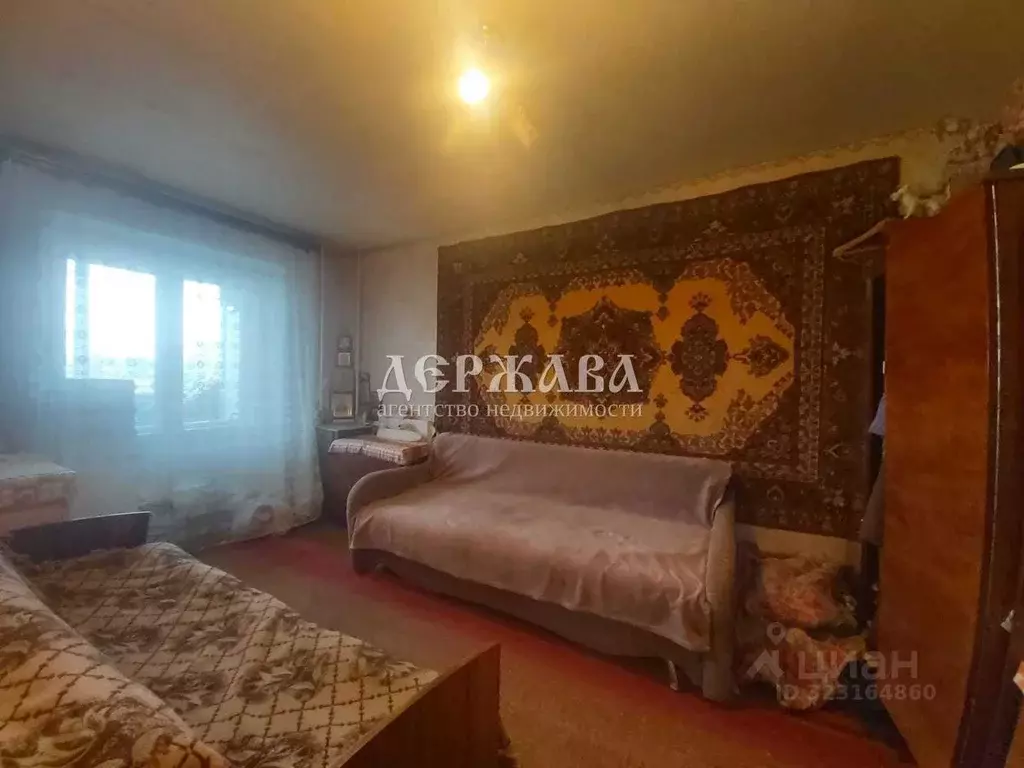 Комната Белгородская область, Старый Оскол Жукова мкр, 47 (25.0 м) - Фото 1