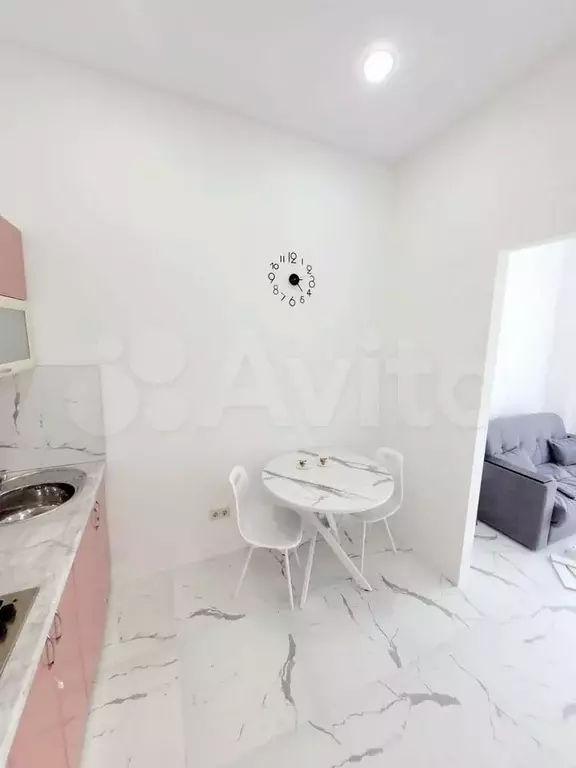 Апартаменты-студия, 24 м, 2/3 эт. - Фото 0