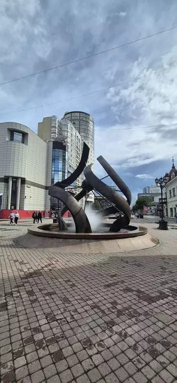 2-к кв. Свердловская область, Екатеринбург ул. Вайнера, 15 (75.0 м) - Фото 1