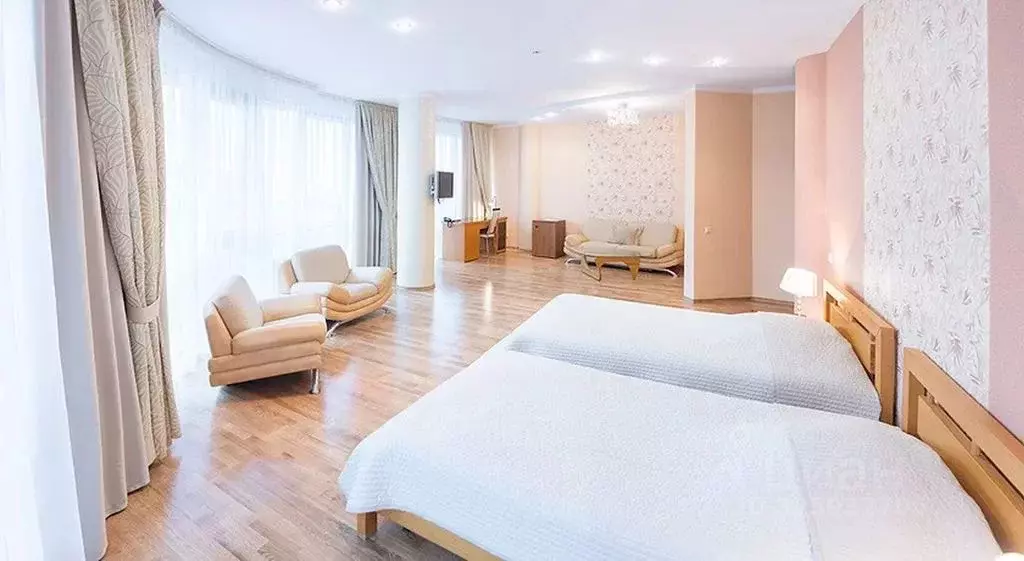 Комната Саратовская область, Саратов Соборная пл., 2 - Фото 2