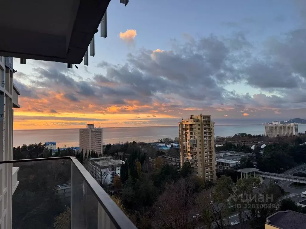 1-к кв. Краснодарский край, Сочи Адлер жилрайон, Курортный Городок ... - Фото 1