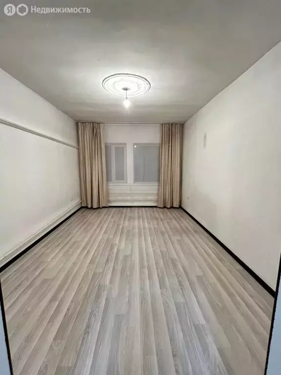 Дом в Кызыл, Хлебозаводская улица (100 м) - Фото 1