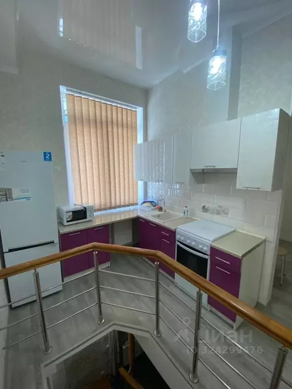 2-к кв. Крым, Симферополь ул. Исмаила Гаспринского, 7Е (75.0 м) - Фото 2