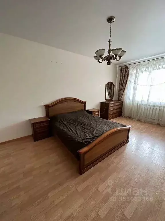 2-к кв. Татарстан, Казань ул. Зинина (64.0 м) - Фото 1