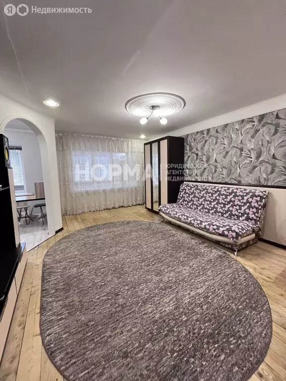 1-комнатная квартира: Октябрьский, улица Лермонтова, 9 (30.1 м) - Фото 2