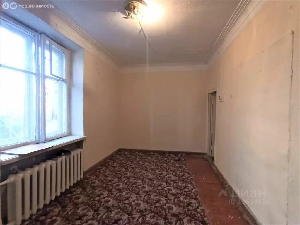 3-комнатная квартира: Екатеринбург, улица Саввы Белых, 12 (61.8 м) - Фото 0