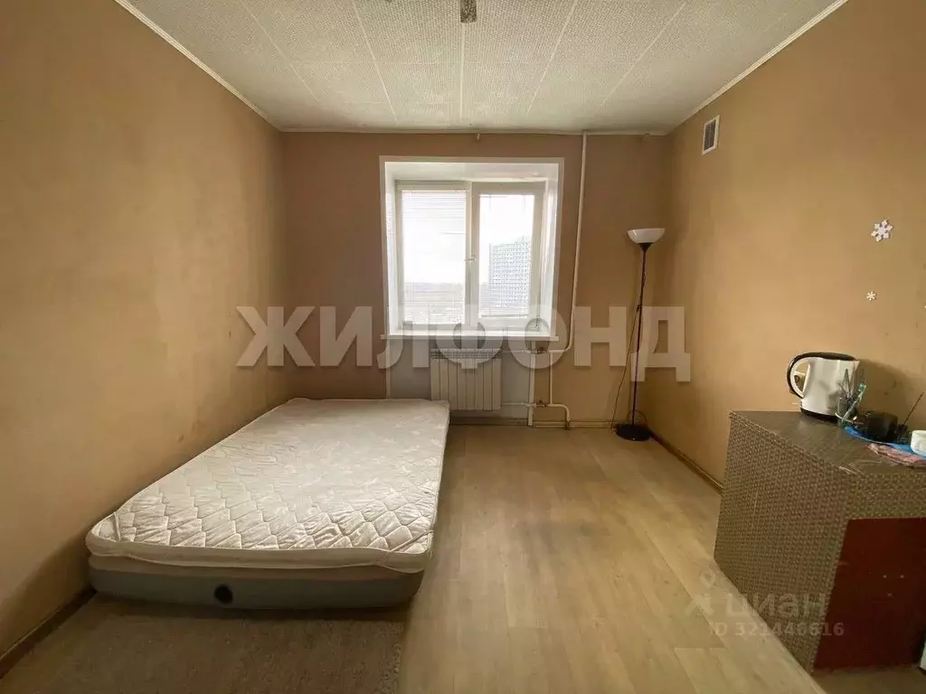 Комната Новосибирская область, Новосибирск ул. Объединения, 39 (12.3 ... - Фото 1