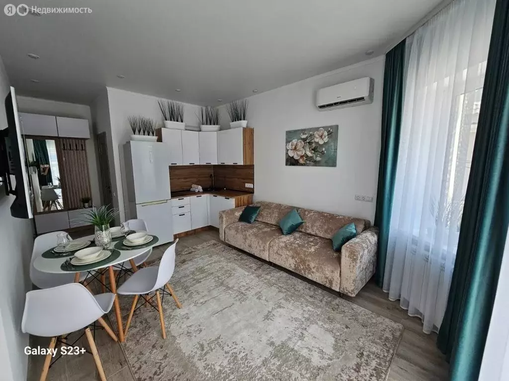 1-комнатная квартира: Адлер, улица Чкалова, 66 (30 м) - Фото 1