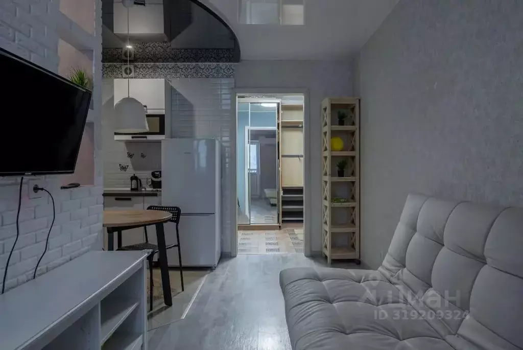 Студия Санкт-Петербург Заневский просп., 42 (28.0 м) - Фото 0