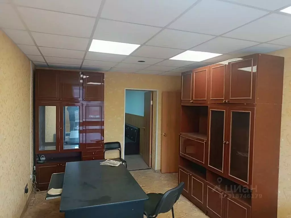 3-к кв. Свердловская область, Артемовский ул. Гагарина, 3 (62.0 м) - Фото 0