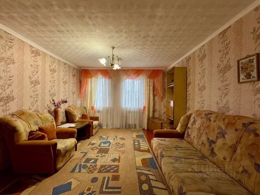 Дом в Курская область, Медвенский район, Паникинский сельсовет, с. ... - Фото 2