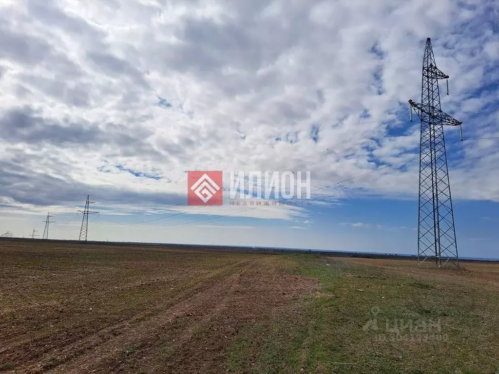 Участок в Крым, Бахчисарайский район, с. Вилино ул. Ленина, 1 (250.0 ... - Фото 1