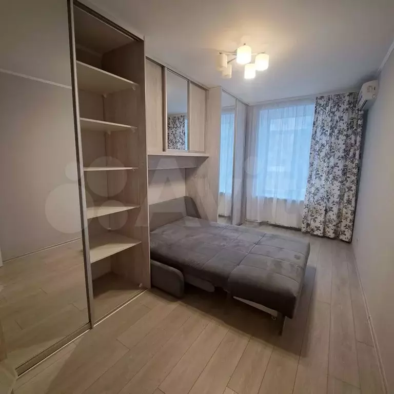 2-к. квартира, 60 м, 2/4 эт. - Фото 0