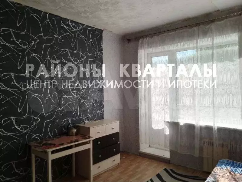 Комната 15,7 м в 3-к., 4/4 эт. - Фото 0