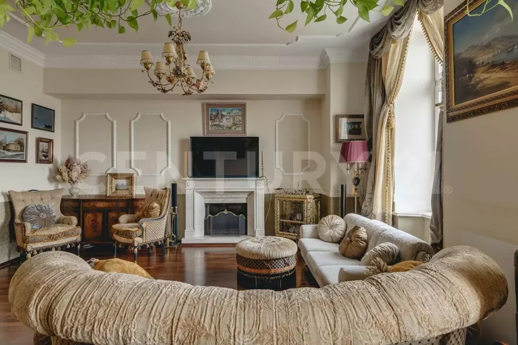 6-к кв. Москва Университетский просп., 5 (340.0 м) - Фото 1