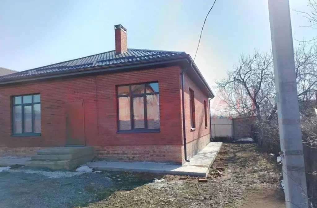 Дом в Ростовская область, Новочеркасск № 9 садовое товарищество, 6-я ... - Фото 2