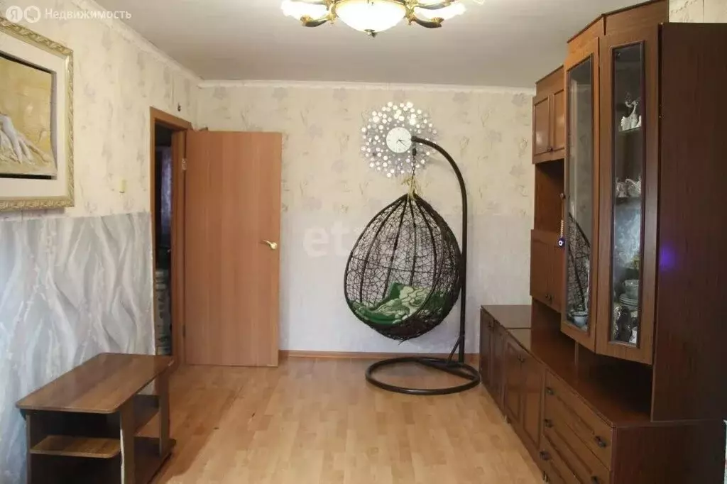 3-комнатная квартира: Новокузнецк, улица Тореза, 74 (61 м) - Фото 0