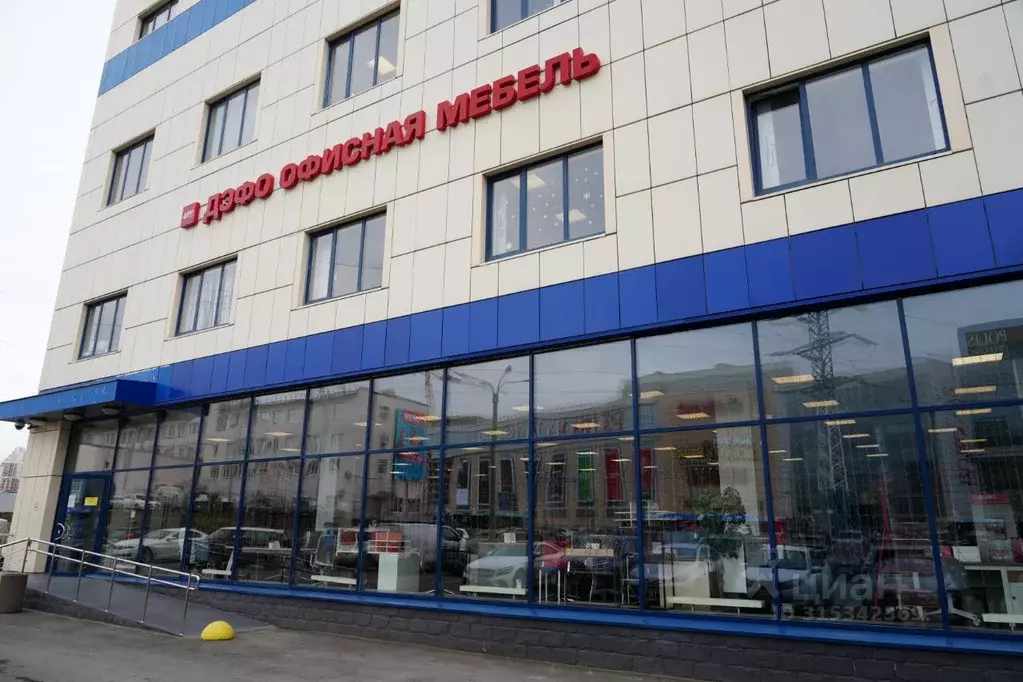 Торговая площадь в Санкт-Петербург Кантемировская ул., 37 (311 м) - Фото 0