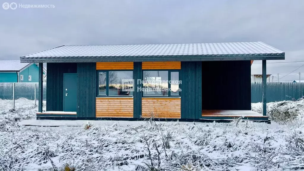 Дом в Рахьинское городское поселение, деревня Ириновка (80 м) - Фото 0